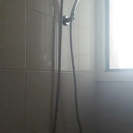 Alex בית נופש טורה לפילו